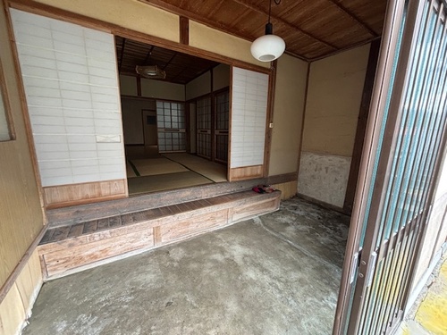 玄関