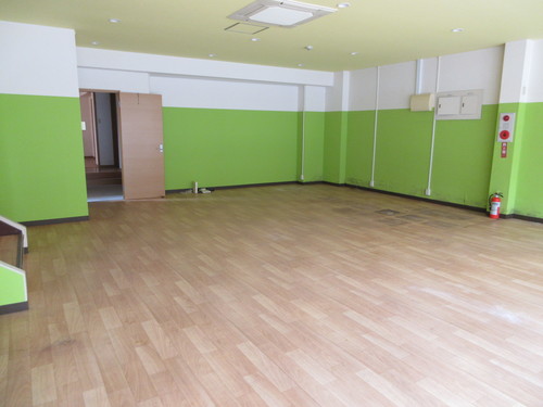 commercial 川本町川本