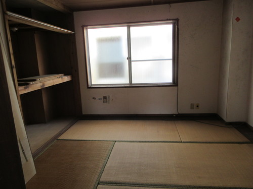 commercial 川本町川本