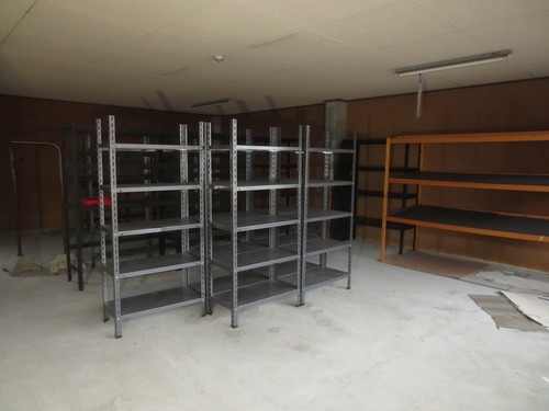 commercial 川本町川本