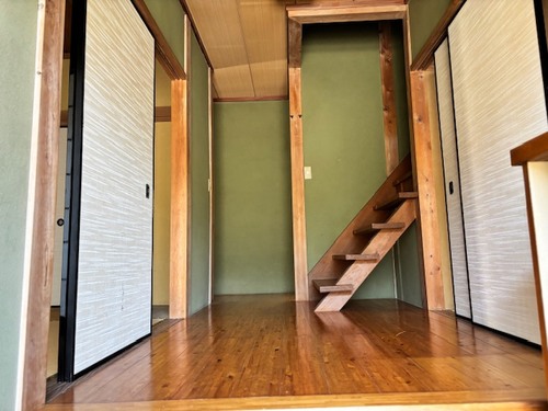 detached 川本町川下