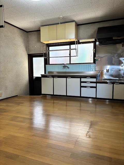 detached 川本町川下