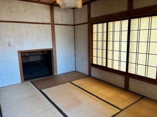 detached 川本町川下